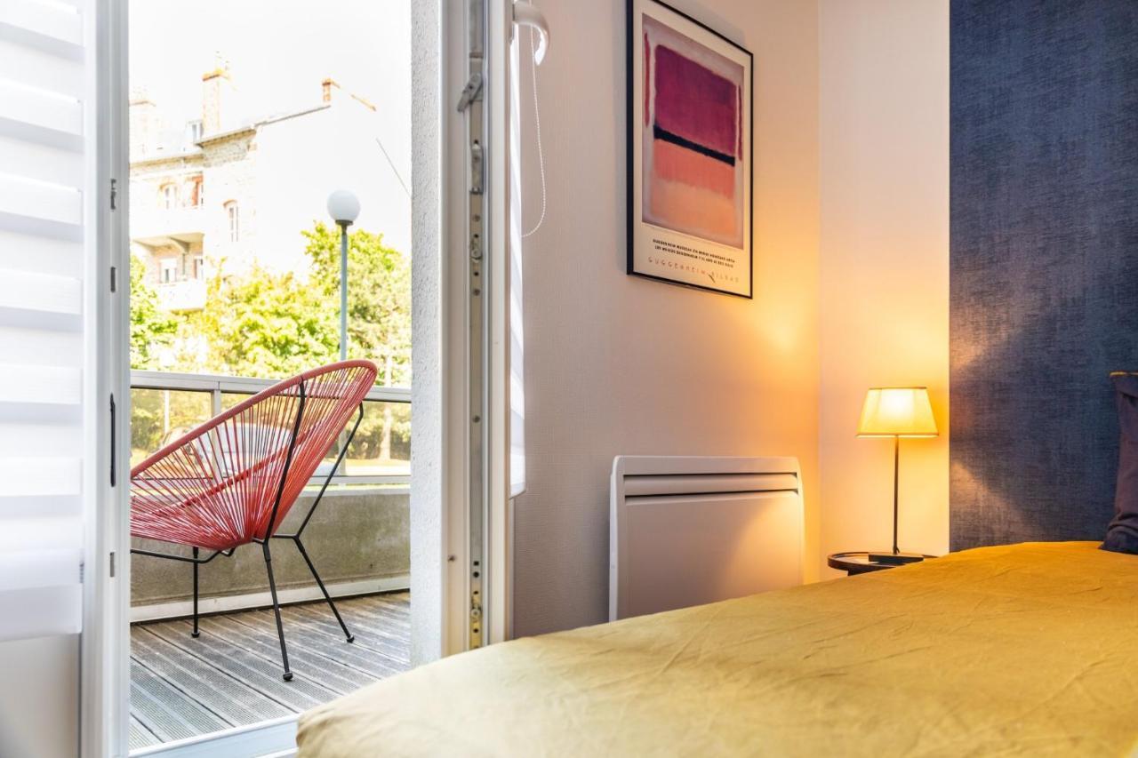Sunshine - Appartement 2Pers - Terrasse Vue Mer - Дінар Екстер'єр фото